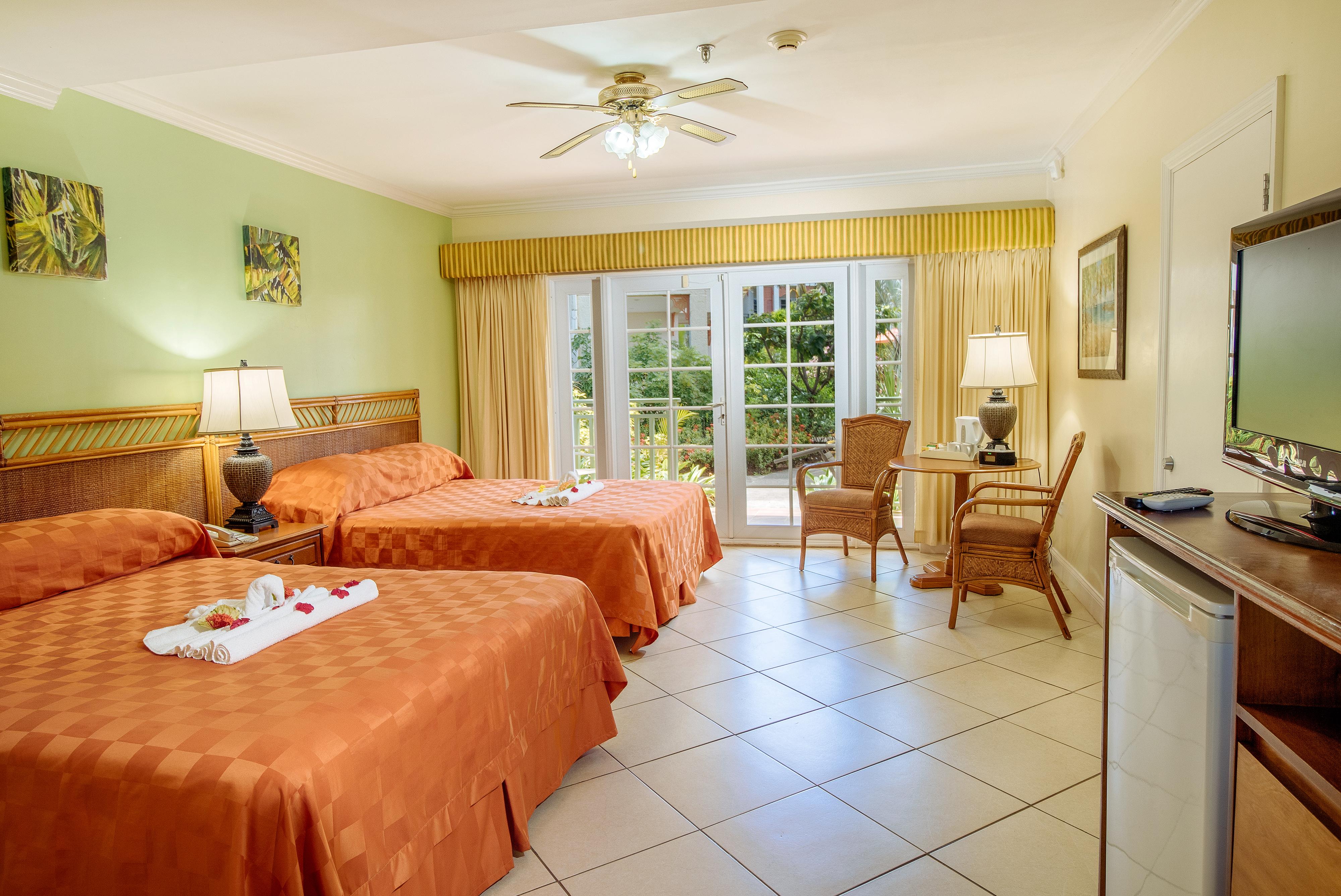 Bay Gardens Beach Resort & Spa Gros Islet Exterior photo